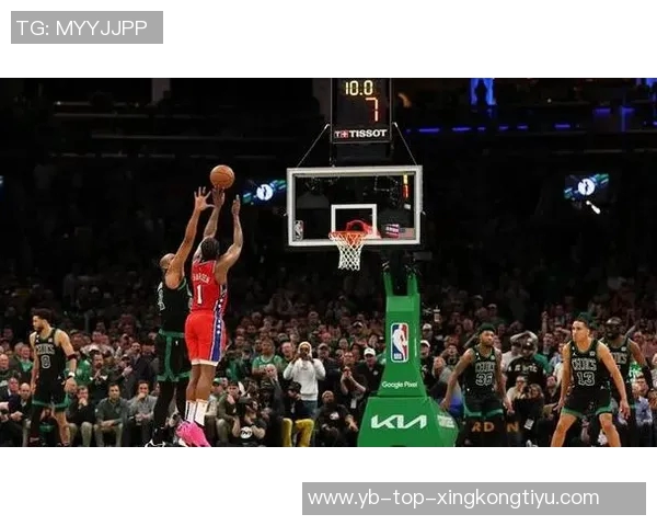 76人黄蜂比赛裁判报告揭示三次漏判最后17秒格莱姆斯三分犯规未被判罚 76人黄蜂比赛裁判报告揭示三次漏判最后17秒格莱姆斯三分犯规未被判罚