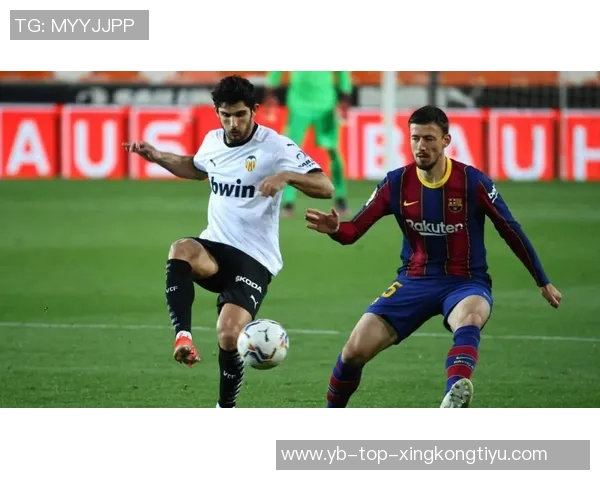 西甲引入VAR后首次开场12分钟内两次更改主裁判罚引发热议