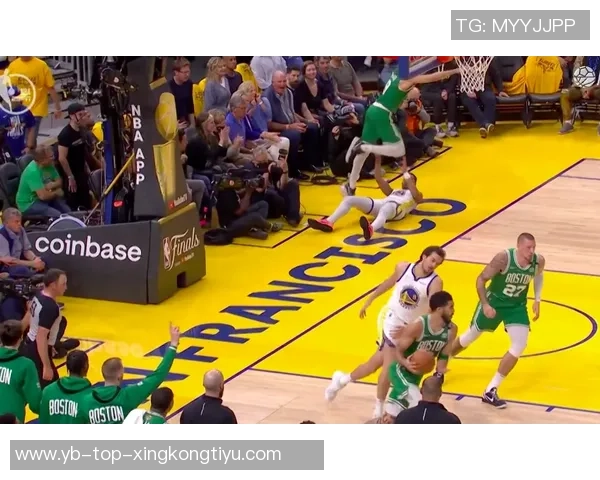 布朗怒批裁判判罚不公罚球差距悬殊引发不满情绪 布朗怒批裁判判罚不公罚球差距悬殊引发不满情绪